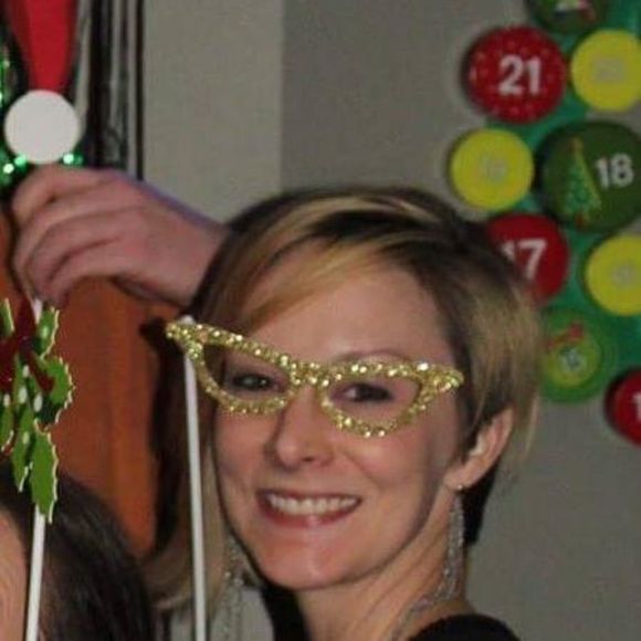 Meet your Posher, Amanda - Picture 1 of 1